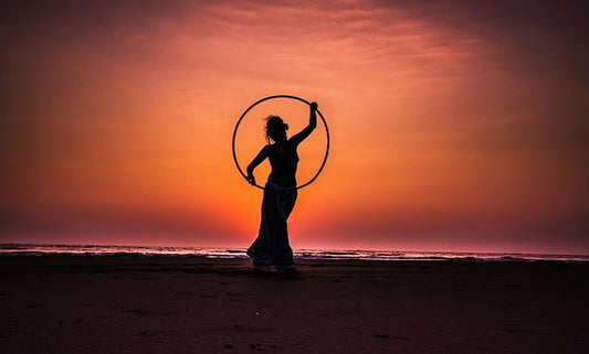 Hula Hoop Reifen Training - schnell Abnehmen Anleitung